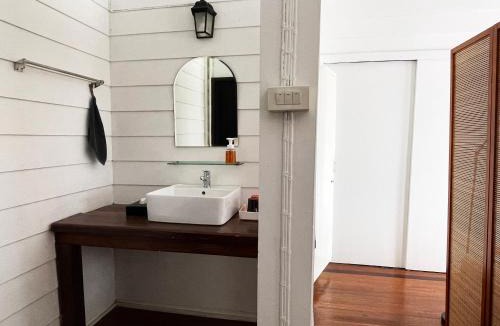 Nakhon Chai Si Bed & Breakfast | บ้านรักษ์ Baan Rak