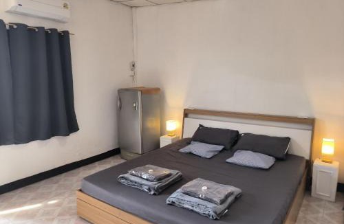 Rangsit Hostel | บ้านวดาวัลย์