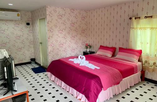 Kamphaeng Saen House | บ้านสวนชมจันทร์ กำแพงแสน