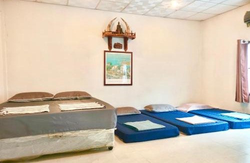Kaeng Krachan House | บ้านอิงเมยแคมป์ แก่งกระจาน