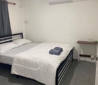 Trang Hostel | บ้านเพื่อนโฮสเทล