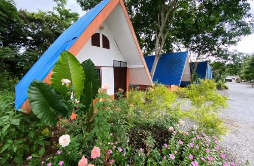 Loei Province Ski Chalet | บ้านไออรุณในฝัน ที่พักเมืองเลย วิวเขา