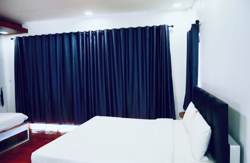 Cha-am Villa | พูลวิลล่าหน้าเขา เปิดให้บริการแล้วค่ะ ด้านหน้าติดถนนเพชรเกษม ด้านหลังวิวภูเขา