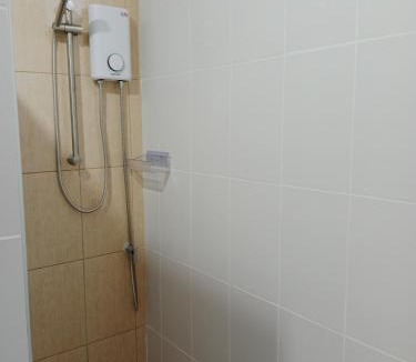Ban Dung House | มานอนนี่ รีสอร์ท