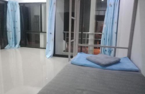 Downtown Krabi Hostel | มังกรเลโฮลเทลกระบี่ Mangkonlay Hostel Krabi