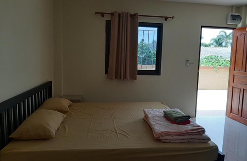 Bang Sare Apartment | รุ่งเรืองอพาร์ตเม้นท์ Rungruang Apartment
