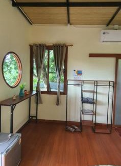 Doi Saket House | วาคุมิคาเฟ่&โฮมสเตย์ WakumiCafe&Homestay