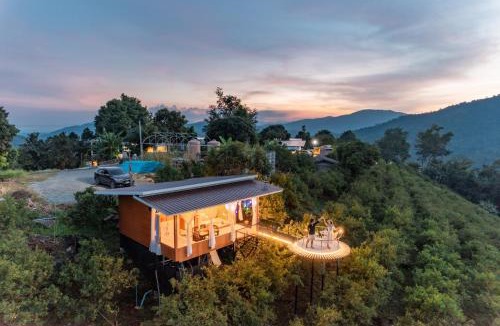 Mae Taeng House | สวนส้มลุงเก๊าโฮมสเตย์แม่แตง