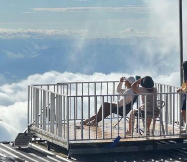 Phetchabun Resort | สเตชั่นภูทับเบิก-บ้านดาดฟ้าทะเลหมอก