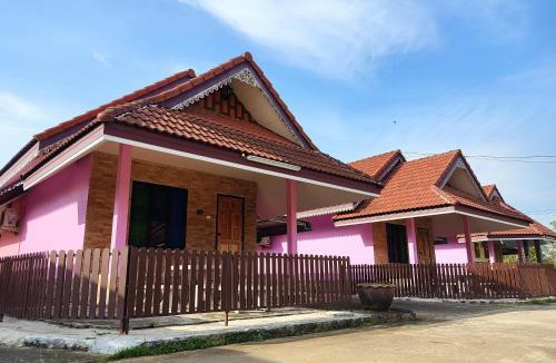 Chumphon Resort | หนองใหญ่รีสอร์ท