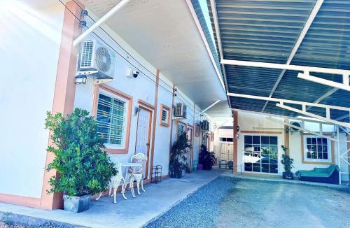 Nong Tong House | ห้องเช่าพิภูตะวัน