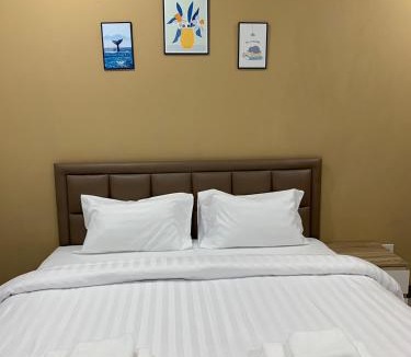 Mancha Khiri Hotel | อยู่สบายเพลส
