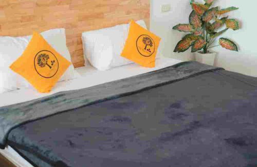 Samut Sakhon Hotel | เดอะทอย บีช รีสอร์ท เดอะแมร์