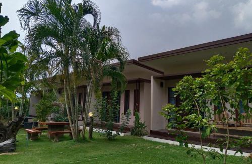 Kanchanaburi House | เดอะนิรันดร์ เกสท์เฮ้าส์กาญจนบุรี
