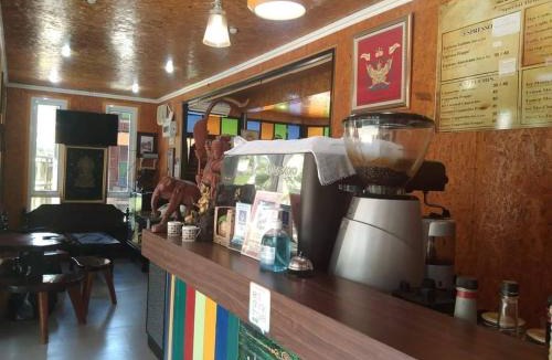 Amphawa House | เฟื่องฟูโฮมสเตย์ ตลาดน้ำท่าคา อัมพวา