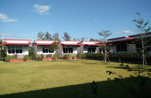 Tha Mai Hotel | เยลโล่สโตนรีสอร์ท