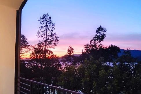 Nakhon Si Thammarat Bed & Breakfast | เลคแค้มป์ รีสอร์ท