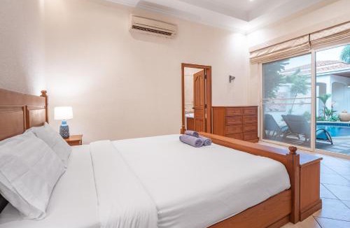 Jomtien Villa | 长住优惠-芭提雅市中心2卧泳池别墅，近网红悬崖餐厅Sky gallery步行街