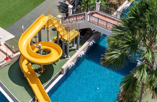 Na Chom Thian House | 1 bedroom condo with lavish swimming pool and gym access