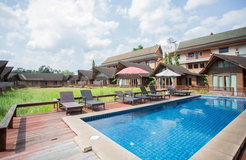 Makham Tia Hotel | 100 Islands Resort & Spa