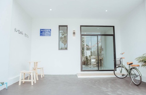 E-san Khet Hostel | 100 m² Hostel ∙ 3 bedrooms ∙ 8 guests