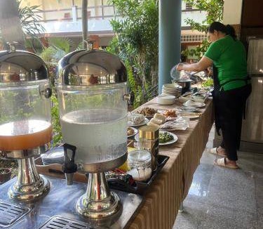 Kanchanaburi Hotel | 100 m² Hotel ∙ 2 bedrooms ∙ 5 guests
