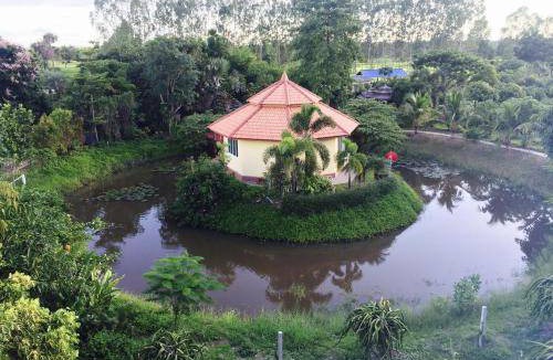 Det Udom Resort | 100 m² Resort ∙ 2 guests