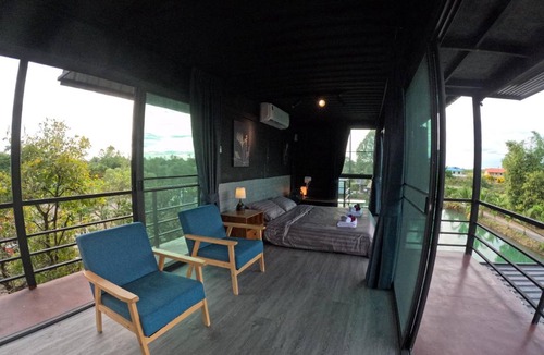 Pak Phli House | 1000 m² Bungalow ∙ 3 bedrooms ∙ 12 guests