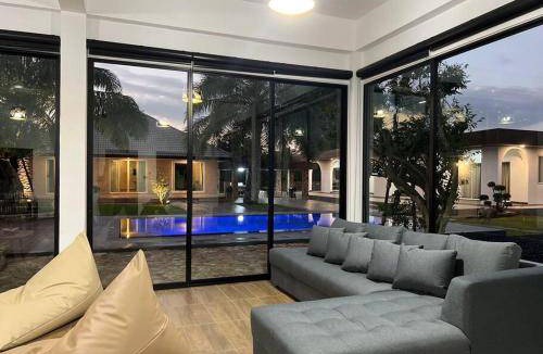 Huai Yai Villa | 1000 m² Villa ∙ 6 bedrooms ∙ 18 guests