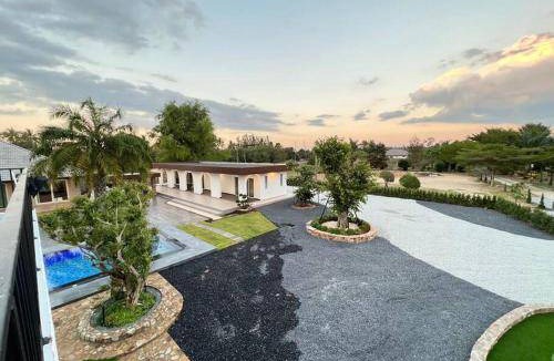 Huai Yai Villa | 1000 m² Villa ∙ 6 bedrooms ∙ 18 guests