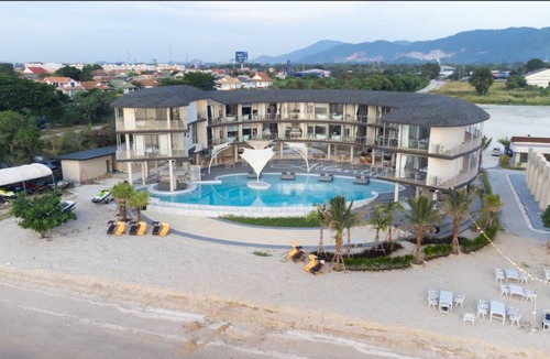 Chonburi Hotel | 108 m² Hotel ∙ 2 guests