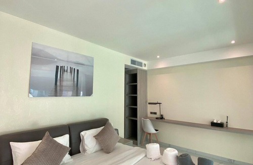 Nong Prue Villa | 1200 m² Villa ∙ 6 bedrooms ∙ 14 guests