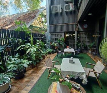 Cha-am Bed & Breakfast | 13 m² Bed and breakfast ∙ 10 guests