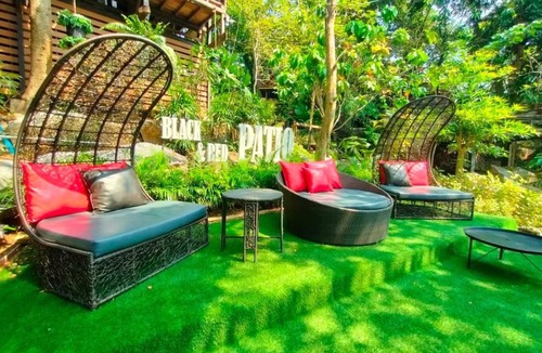 Wat Bung Toei Resort | 145 m² Resort ∙ 2 bedrooms ∙ 20 guests