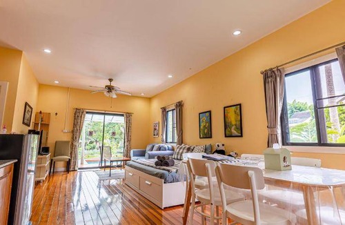 Khanong Phra Bed & Breakfast | 150 m² Bed and breakfast ∙ 4 bedrooms ∙ 127 guests