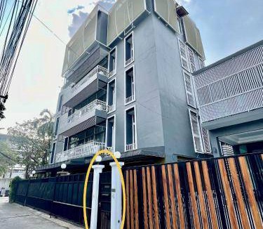 Sanam Pao House | 150 m² House ∙ 2 bedrooms ∙ 6 guests