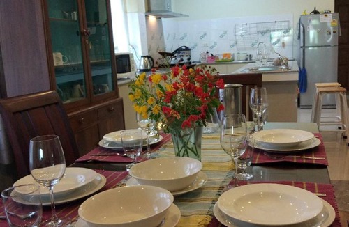 Khanong Phra House | 150 m² House ∙ 3 bedrooms ∙ 10 guests
