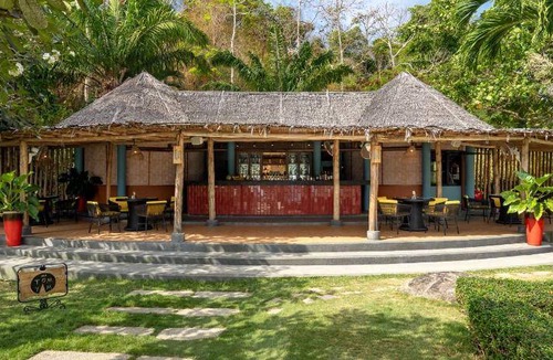 Ko Phi Phi Resort | 150 m² Resort ∙ 2 bedrooms ∙ 127 guests