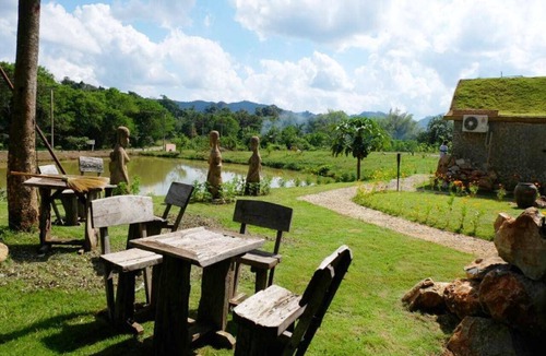 Nong Hin Resort | 150 m² Resort ∙ 6 guests