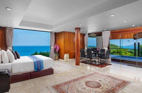 Cherngtalay Villa | 1600 m² Villa ∙ 6 bedrooms ∙ 12 guests