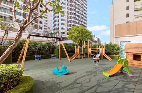 Khlong Tan Hotel | 180 m² Hotel ∙ 127 guests