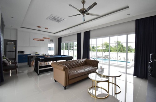 Cha-am Villa | 180 m² Villa ∙ 3 bedrooms ∙ 10 guests