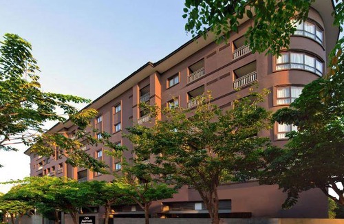 Khlong Toei Apartment | 183 m² Serviced apartment ∙ 2 bedrooms ∙ 7 guests