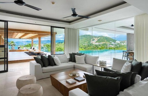 Choeng Mon Resort | 1839 m² Resort ∙ 8 bedrooms ∙ 127 guests
