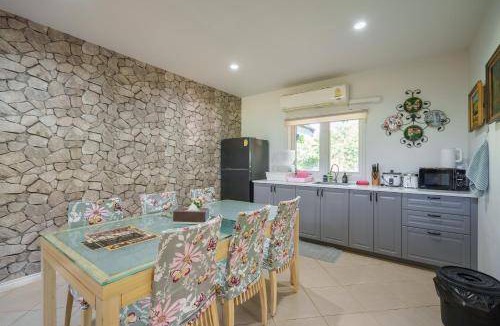Nong Nam Daeng House | 185 m² House ∙ 4 bedrooms ∙ 10 guests