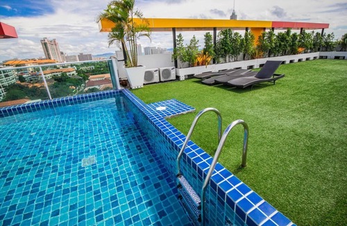 Jomtien House | 2 bedroom apartment@ Art On The Hill