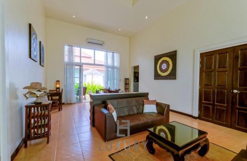 Nong Kae House | 2 Bedroom Private Pool Villa B100