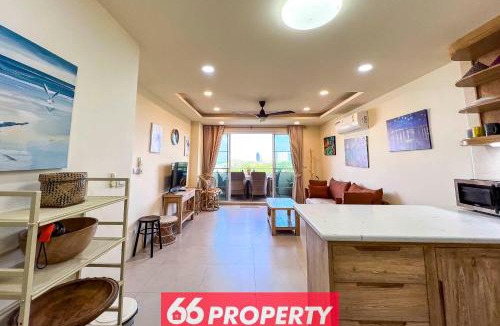 Wat Ket Apartment | 2 Bedrooms Apartment near Train Station