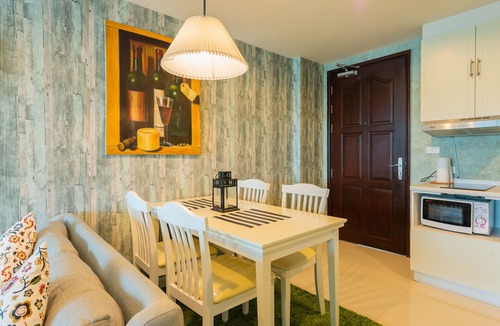 Cha-am Condo | 2 Bicycles with Sea View One BR Beach and Pool front Located In Cha-am Hua Hin