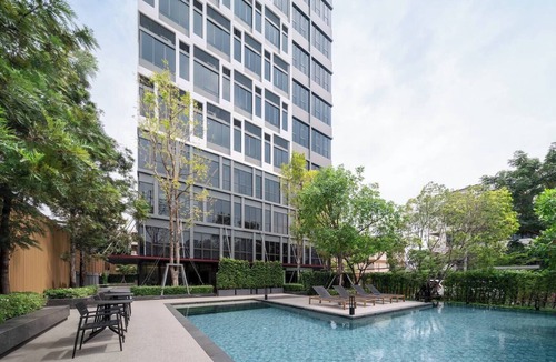 Phra Khanong Condo | 2 BR/Sukhumvit 87/Monthly